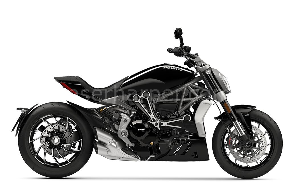 XDiavel S Thrilling Black