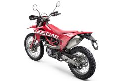ES 700